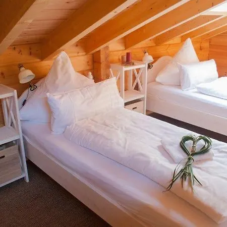 Blockhaus-an-der-skiwiese-braunlage-haus-katharina