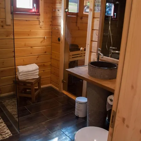 Blockhaus-an-der-skiwiese-braunlage-haus-katharina *